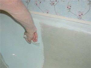 Как восстановить эмаль в ванной